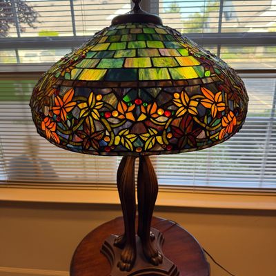 Large Tiffany-Style Stained Glass Table Lamp