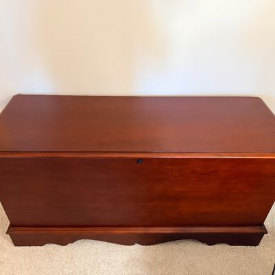 Lane Cedar Chest