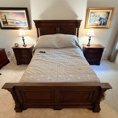 Queen Size Bed with bedding