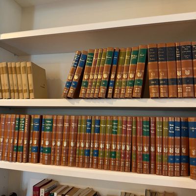 Sale Photo Thumbnail #118: A large collection of "Great Books of the Western World" published by Encyclopedia Britannica, featuring brown leatherette bindings 