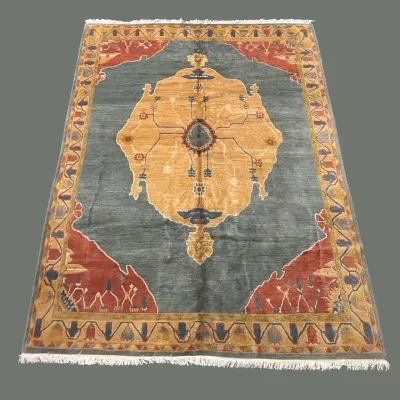 Persian Gabbeh 100% wool traditional Serapis design
