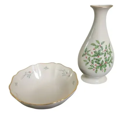 DO110 Lenox Holiday Berry Bud Vase & Rose Manor Trinket Bowl