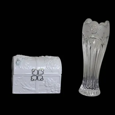 DO131 Etched Rose Bud Vase & Patricia Reach Trinket Box