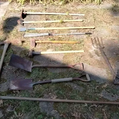 DO240 Miscellaneous Yard Tools