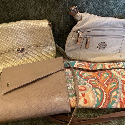 Sale Photo Thumbnail #183