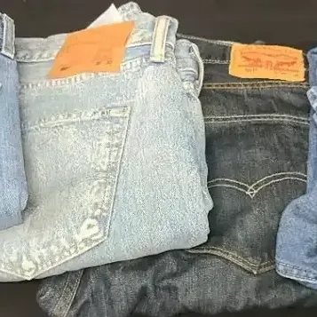 Find Your Perfect Fit! Levi’s Men’s Jeans Collection – 505 AND 501 36 inch Waist 
