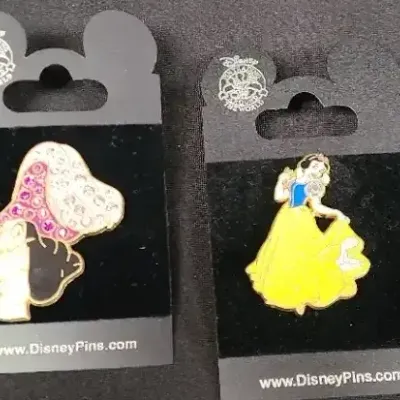 Official DISNEY Collectible Pins Snow White Captain Hook Aristrocats  