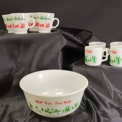 Tis The Season For Egg Nog - Beverage Service Set