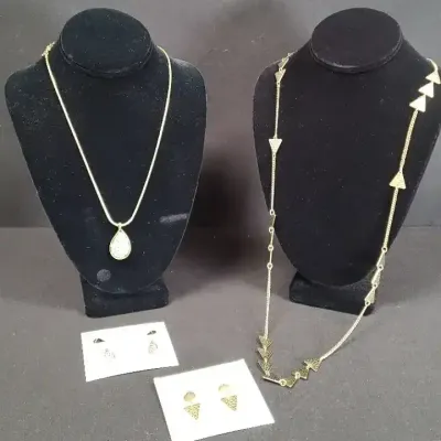 Premier Designs Gold Colored Costume Jewelry