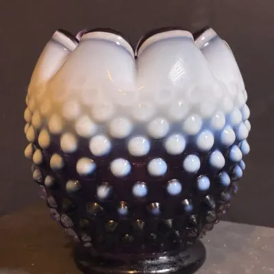 Fenton Hobnail Rose Bowl
