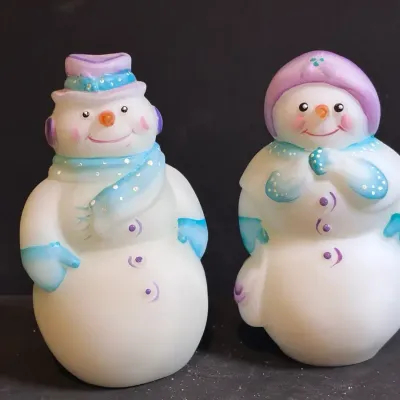 Fenton Frosty Friends Snow Couple
