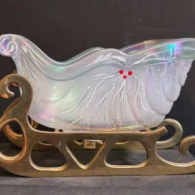 Fenton French Opalescent Woodland Frost Sleigh With Brass Carriage Base 
