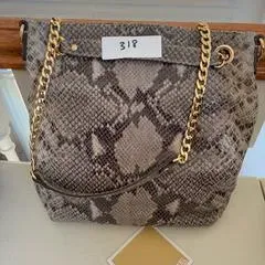 Sale Photo Thumbnail #46