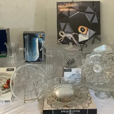 GLASS PLATTERS - CRYSTAL ASSORTMENT 