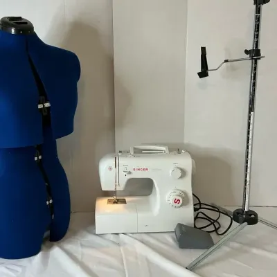 Seamstress Lot Of Singer Sewing Machine & Dress Form