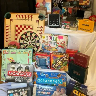 FAMILY GAME NIGHT 