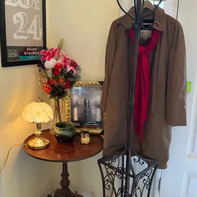 Nice Lot Of Foyer Pieces & Rainwear