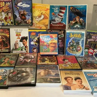 KIDS AND FAMILY DVD COLLECTION 20+ MOVIES