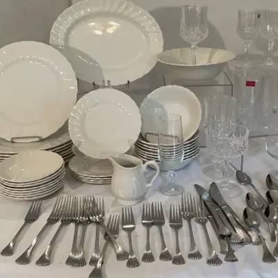 TABLEWARE WHITE / CRYSTAL - GLASS DRINK WARE 