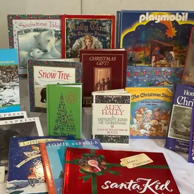HOLIDAY LIBRARY 