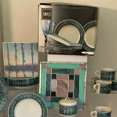 MISAKA  TABLEWARE / DECOR 