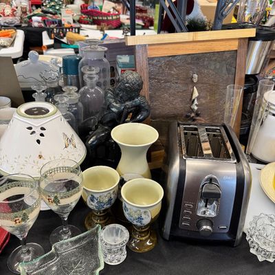 Sale Photo Thumbnail #63