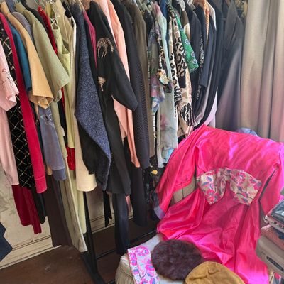 Sale Photo Thumbnail #88