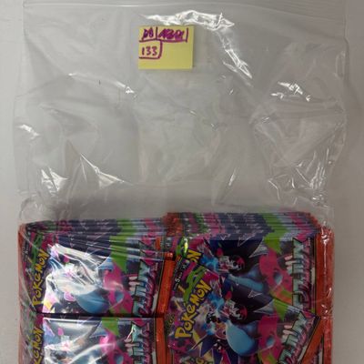Sale Photo Thumbnail #64: Lot of 133 Pokemon TCG Booster Packs