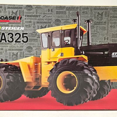 Case IH Steiger CA325 Industrial Tractor