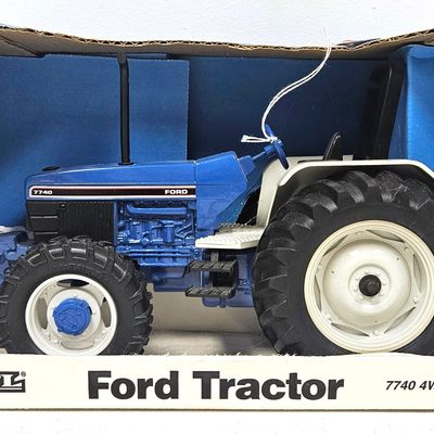 New Holland Ford 7740 WF 4WD Tractor