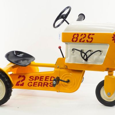 AMF Pedal Tractor