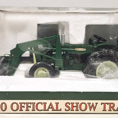 Oliver 995 Lugmatic with Utility Loader