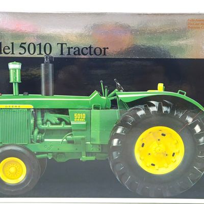John Deere HD WF Model 5010 Tractor