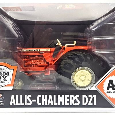 Allis Chalmers D21 Tractor