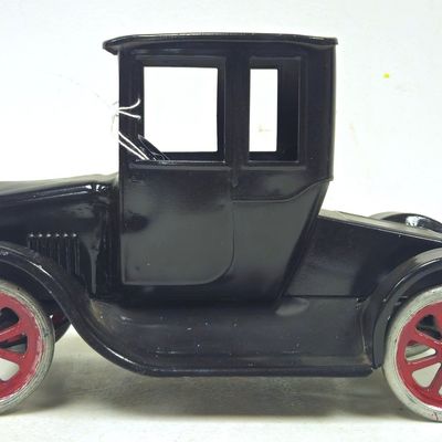 1920's Buddy L Ford Model T Flivver Coupe Car