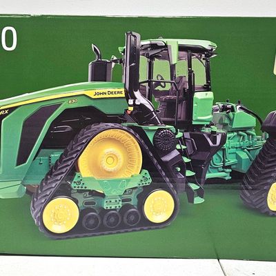 John Deere 9RX 830 Tractor with Tracks