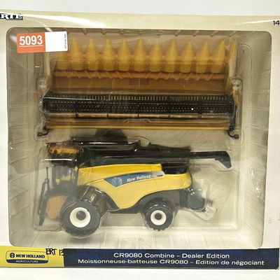 New Holland CR9080 Combine