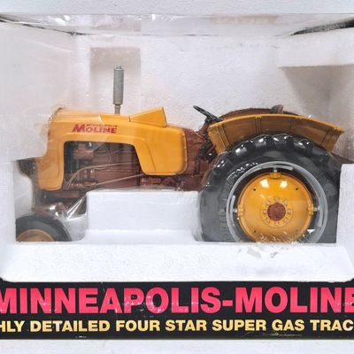 Minneapolis Moline HD WF Tractor