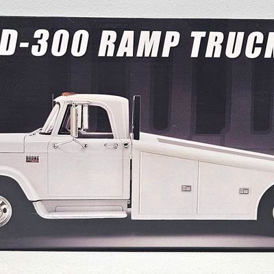 Acme 1970 Dodge D-300 Ramp Truck
