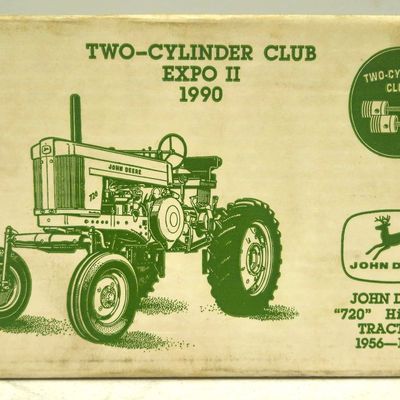 John Deere WF Model 720 Tractor
