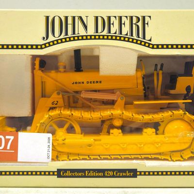 John Deere Industrial HD 420 Crawler