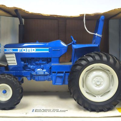 Ford WF 7710 Tractor with Rollbar