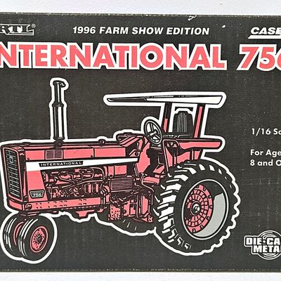 Case International 756 NF Tractor