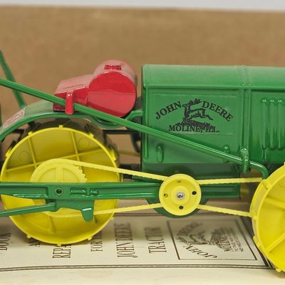 John Deere Dain Aftermarket 2000 AWD Tractor