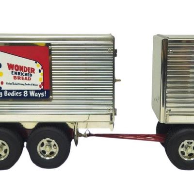 Smith Miller Wonder Bread Truck &Trailers