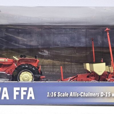 Allis Chalmers D-15 HD Tractor with 4-Row Planter