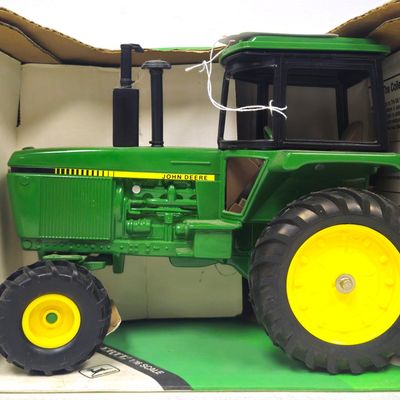 John Deere WF Tractor with Cab