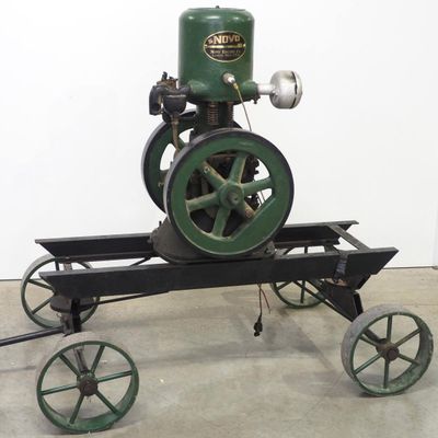 Sale Photo Thumbnail #394: Novo 1.5hp vertical engine on cart