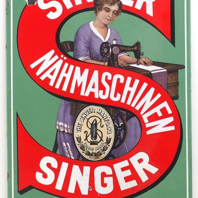 Sale Photo Thumbnail #44: Singer Sewing Machines sign in German