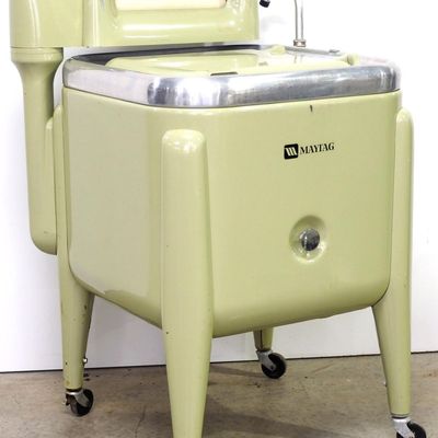 Sale Photo Thumbnail #262: Maytag wringer washer in olive green